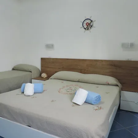 Mediterraneo Frühstückspension 3*